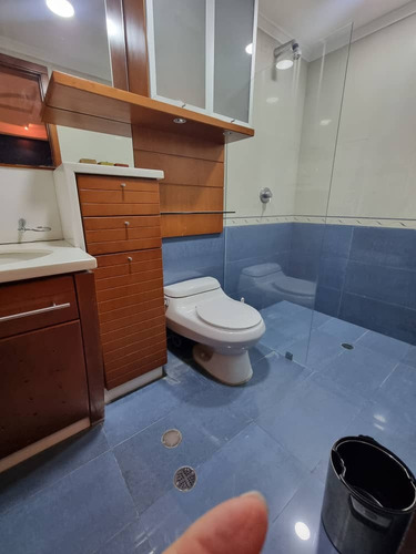 Alquiler De Apartamento En Terrazas Del Country, Residencia Amazonas Ns