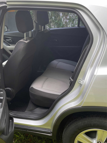 Imagen 11 de 17 de Chevrolet Tracker 1.8 Ltz Fwd Mt 140cv 2015