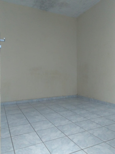 Imagem 4 de 10 de Casa Geminada C/ Acesso Individual Tipo Kitnet No Bairro Araguaia C/ Registro C/ 1 Quarto, Sala, Cozinha, Banho E Área Pertinho Do Julia Kubitschek - Oci0079 - 68222080