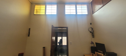 Venta En Block, Casa De 5 Ambiente + Galpón De Loza