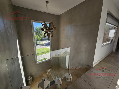 Venta De Casa En Terravista A La Laguna