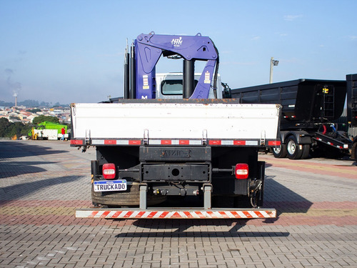 Imagem 5 de 20 de Vw 26280 Manual 6x4 Com Munck Tka 45.000 2021 =2422,2318,270