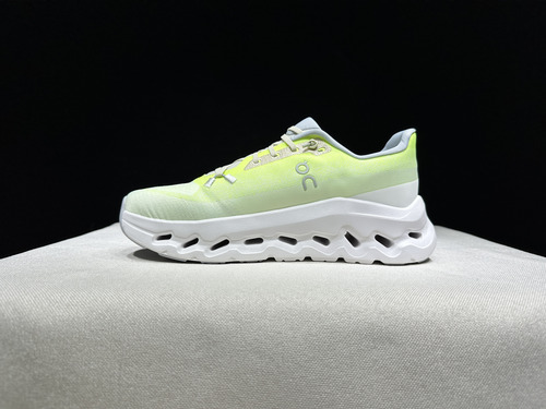 On Running Cloudtilt 2 Zapatillas Punto Verde