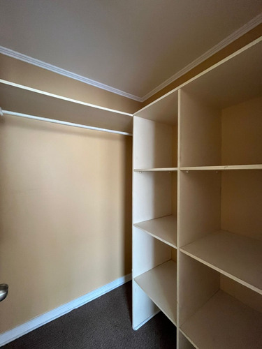 Se Vende Departamento, Barrio Avenida PerĂș.