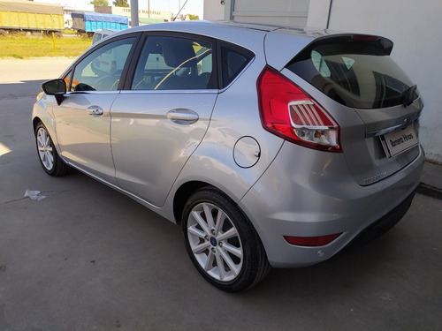 Imagen 4 de 8 de Ford Fiesta Titanium Power Shift Automatico 5 Puertas