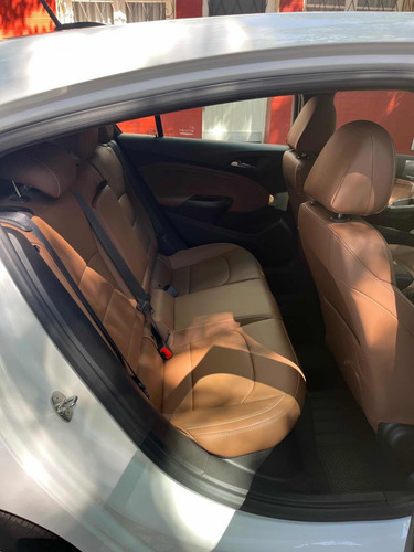 Chevrolet Cruze 5 1.4 Premier At 5P