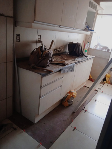 Imagen 3 de 10 de Albañil /electricista / Sanitario/ Revéstimientos / Reformas