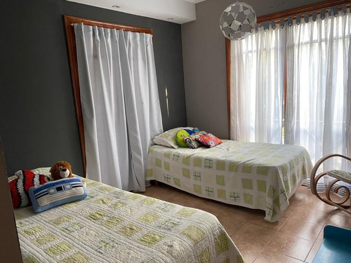 Imagen 26 de 29 de Casa En Venta De 10 Ambientes En Country Club Saint Thomas.