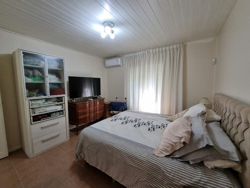 Imagen 13 de 29 de Venta - Casa - Barrio Parque La Verdad - Exaltación De La Cruz