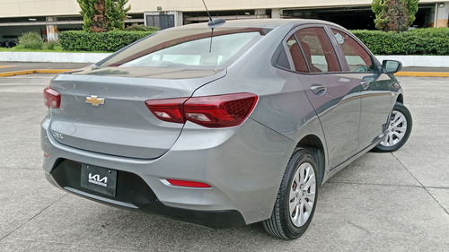 Chevrolet Onix 1.0 LS At