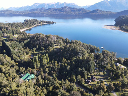 Lote En Excelente Ubicación. A Metros De Cumelén Country Club Y A Metros Del Lago Nahuel Huapi