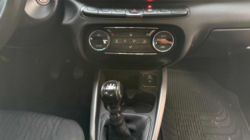 Fiat Cronos 1.3 Drive Flex 4p