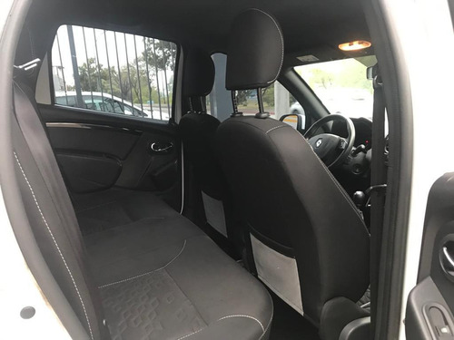 Imagen 10 de 12 de Renault Duster Oroch 2.0 Outsider Plus 2016