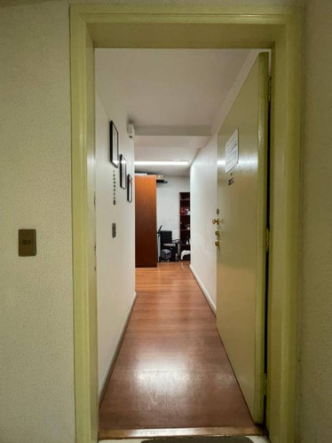 Imagen 8 de 12 de Oficina En Venta, Excelente Ubicación