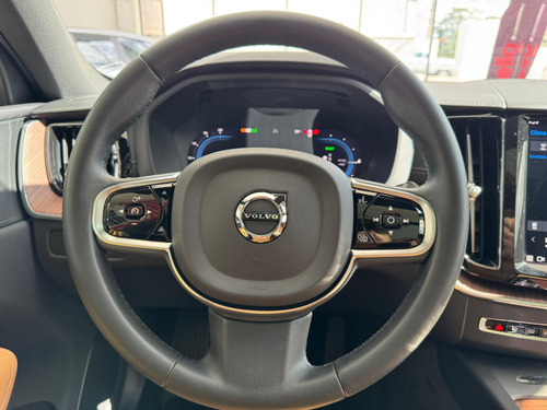 Volvo XC60 2.0 T8 RECHARGE ULTIMATE AWD GEARTRONIC
