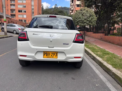 Suzuki Swift 1.2 Hybrid 2Wd