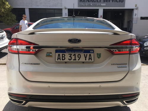 Ford Mondeo Titanium 2.0 At 240cv