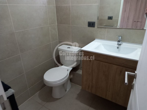 Venta Departamento Macul, Con Estacionamiento Y Termopanel