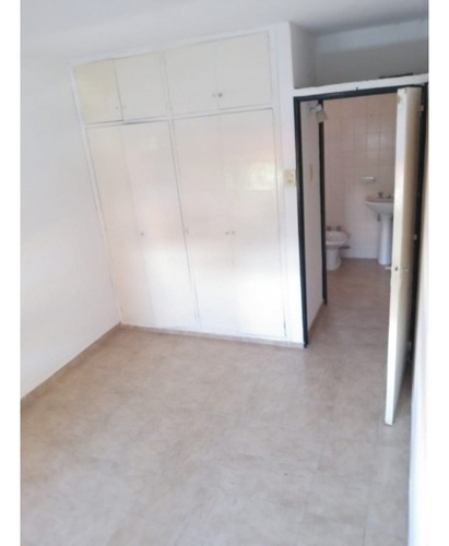Gran Departamento 1 Dormitorio En Microcentro