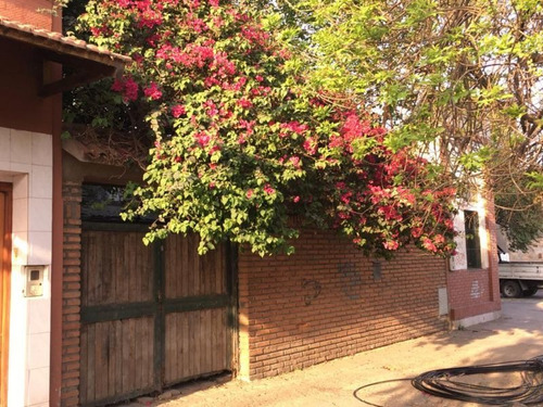 Imagen 3 de 6 de Venta Casa Esquina Zona Norte, San Miguel De Tucumán