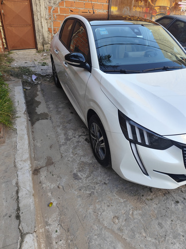 Peugeot 208 1.6 Feline Tiptronic