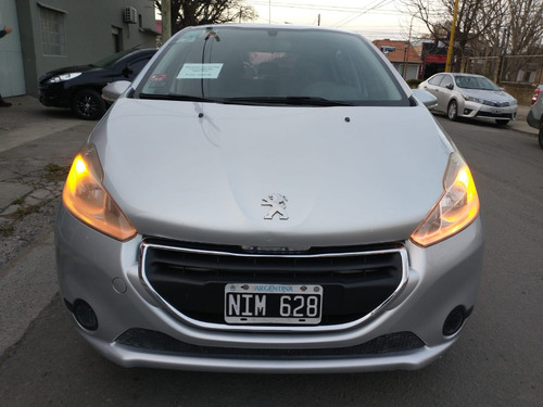 Peugeot 208 1.5 Active