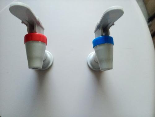 Imagen 3 de 5 de Canillas Hembras Para Dispenser De Agua Eagle Coolers
