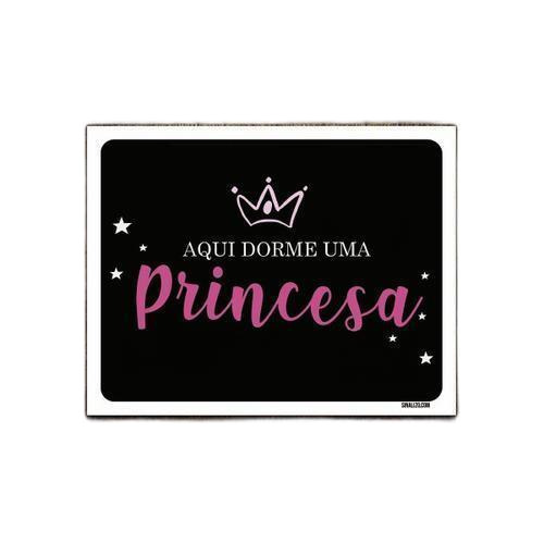 Kit 5 Placas Decorativa - Aqui Dorme Uma Princesa