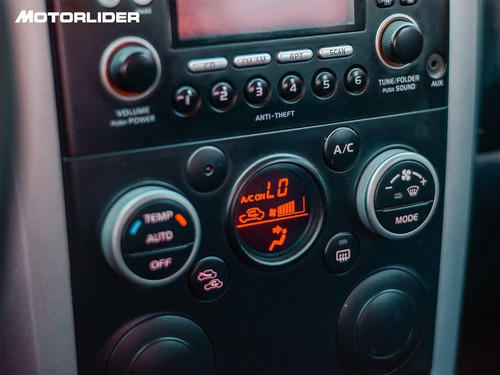 Imagen 20 de 25 de Suzuki Grand Vitara Jlx 2.0 Extra Full| Permuta / Financia