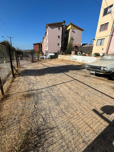 Muy Buen Estado Estacionamiento Común (81892)