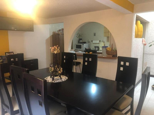 Imagen 1 de 12 de Casa Sola En Venta La Virgen