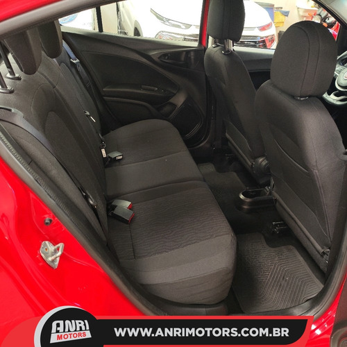 Fiat Cronos 1.3 Drive Gsr Flex 4p