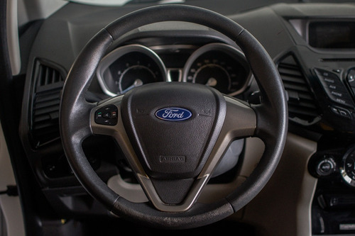 Imagen 15 de 18 de Ford Ecosport Titanium 2014 Blanca Npp