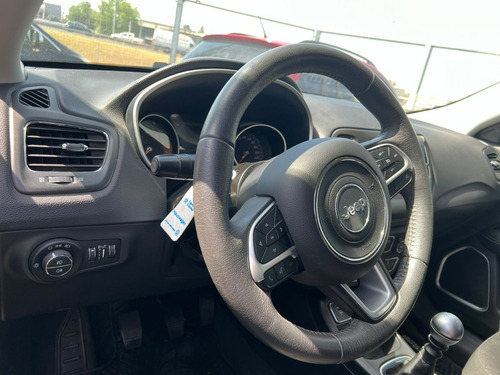 Imagen 13 de 25 de Jeep Compass Sport Manual 2.4 - Brian Avalos
