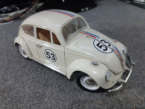 Volkswagen Beetle Herbie 1/18 Blanco