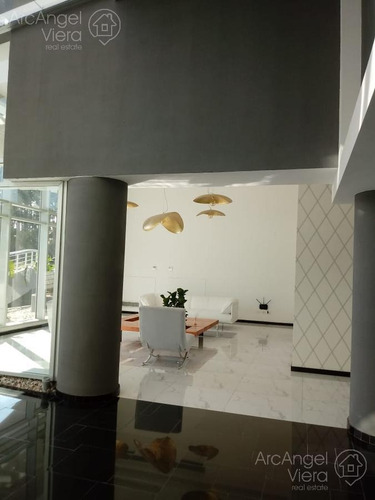 Apartamento Frente Al Mar En Venta Y Alquiler Anual - Playa Brava - Look Brava