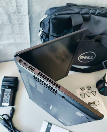 Laptop Dell 5401. Ram 16gb. / Ssd Nvme 1tb. ¡como Nueva.! Negro (Usado)