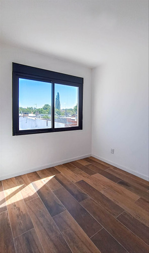 Venta Casa 3 Dormitorios 2 Baños Fondo Parrillero - Lagomar