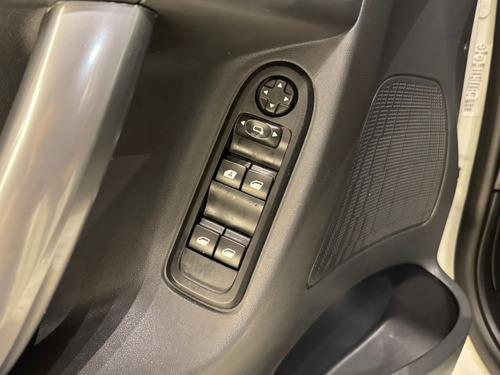 Citroën C3 1.6 TENDANCE 16V FLEX 4P AUTOMÁTICO