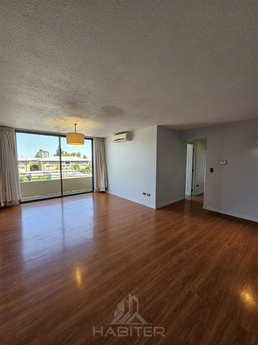 Departamento En Venta De 3 Dorm. En Los Angeles