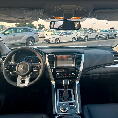 Mitsubishi Montero Sport 2025