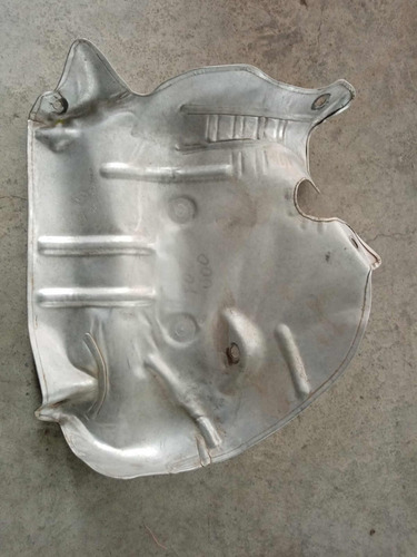 Tolva Protector Calor Exterior Múltiple Escape Aprio (Usado)