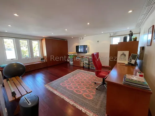 Casas En Venta Mls #25-1121