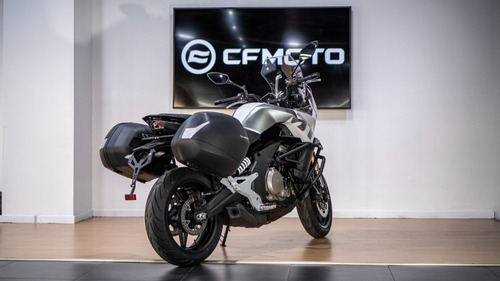 Cfmoto 650 Mt Lidermoto Cfmoto Centro