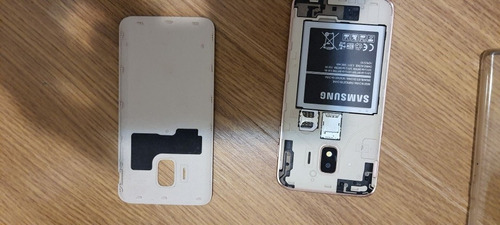 Celular Samsung J2 Core - Dual Chip