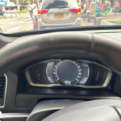 Volvo XC40 2.0 T5 Awd Momentum