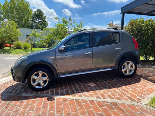 Renault Sandero Stepway 1.6 Confort 105cv 2011