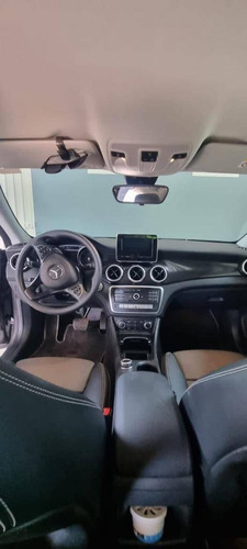 Imagem 3 de 9 de M. Benz Cla 180 - 2019/2019 1.6 Cgi Gasolina 7g-dct