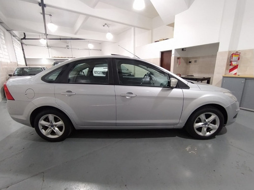 Imagen 8 de 16 de Ford Focus Ii Exe Trend Plus 4ptas Excelente Estado De Uso!