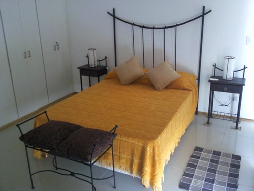 Apartamento En Alquiler Por Temporada De 3 Dormitorios En Manantiales